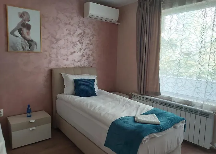 милениум Хотел *